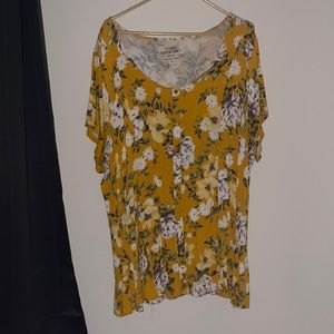 Torrid Super Soft Floral Print Short Sleeve Top with Button Detail